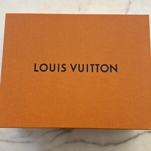 Louis Vuitton Empty Box Large, Size 14x11x6